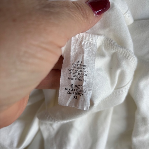 White birch XL cream top so soft - Picture 8 of 9